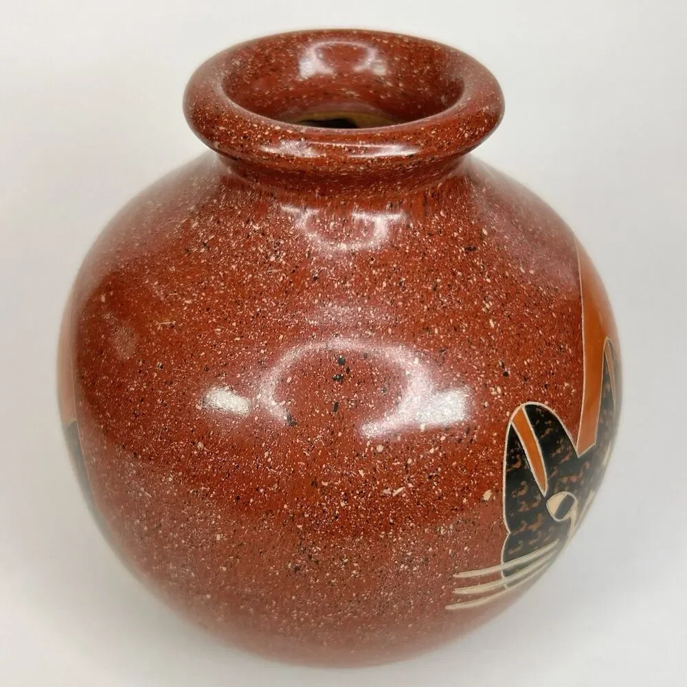 *Signed* Handmade Juan Paulino Martinez Pottery Vase Painted Cat In Nicaragua